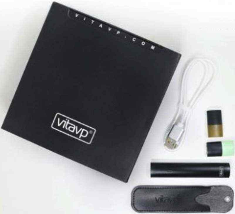 【vitavp唯它】有如真煙的口感  蒸氣式充電電子煙 - 質感黑套裝（送2顆菸彈+皮套）